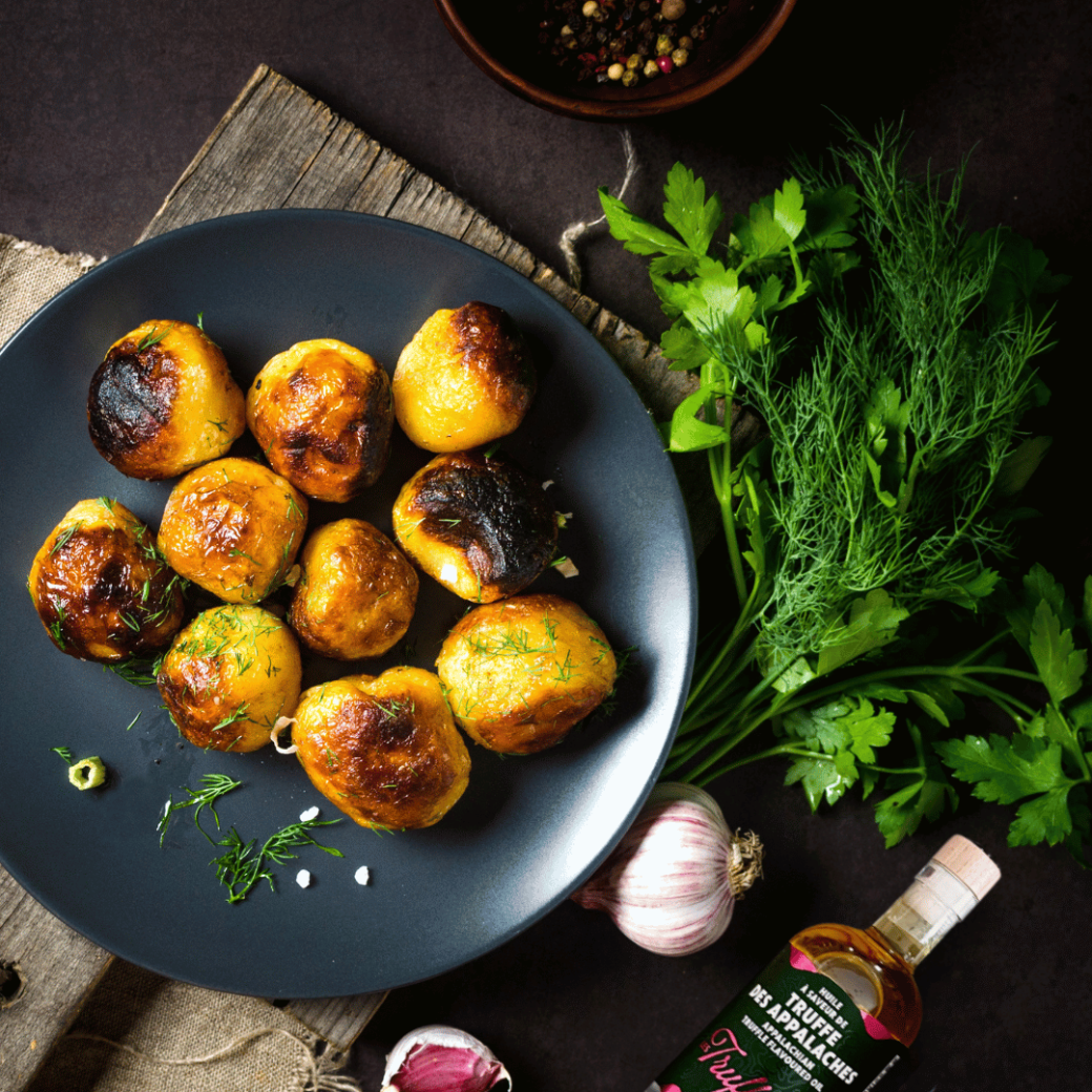 Pommes de terre au four à l'huile à saveur de truffe des Appalaches